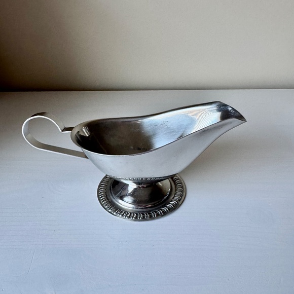 Vintage Vollrath Gravy Boat 47578 Stainless Steel Pedestal Classic Formal Dinner - Picture 4 of 12